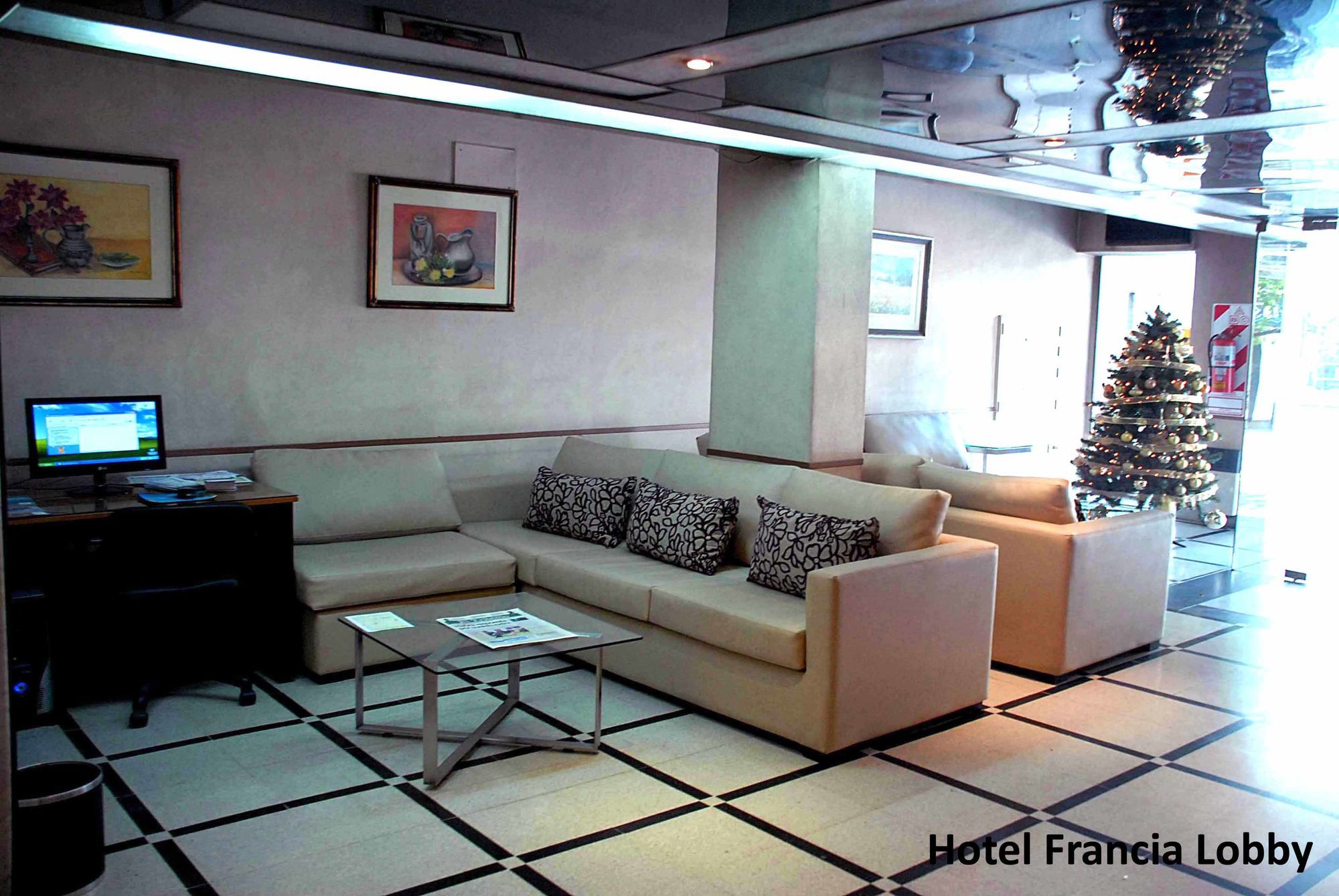 Hotel Francia San Miguel de Tucumán Dış mekan fotoğraf